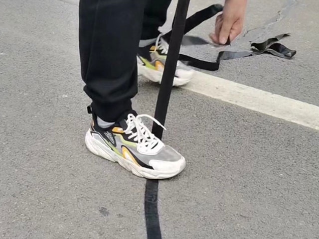 贴缝带