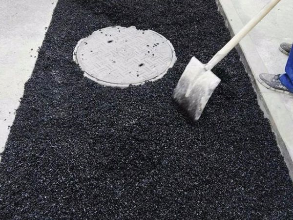 沥青冷补料